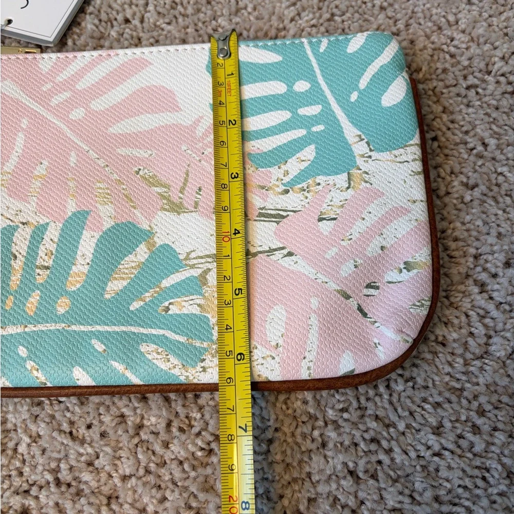 Jen & Co. Vegan Tropical Leaf Pink and Aqua Wristlet